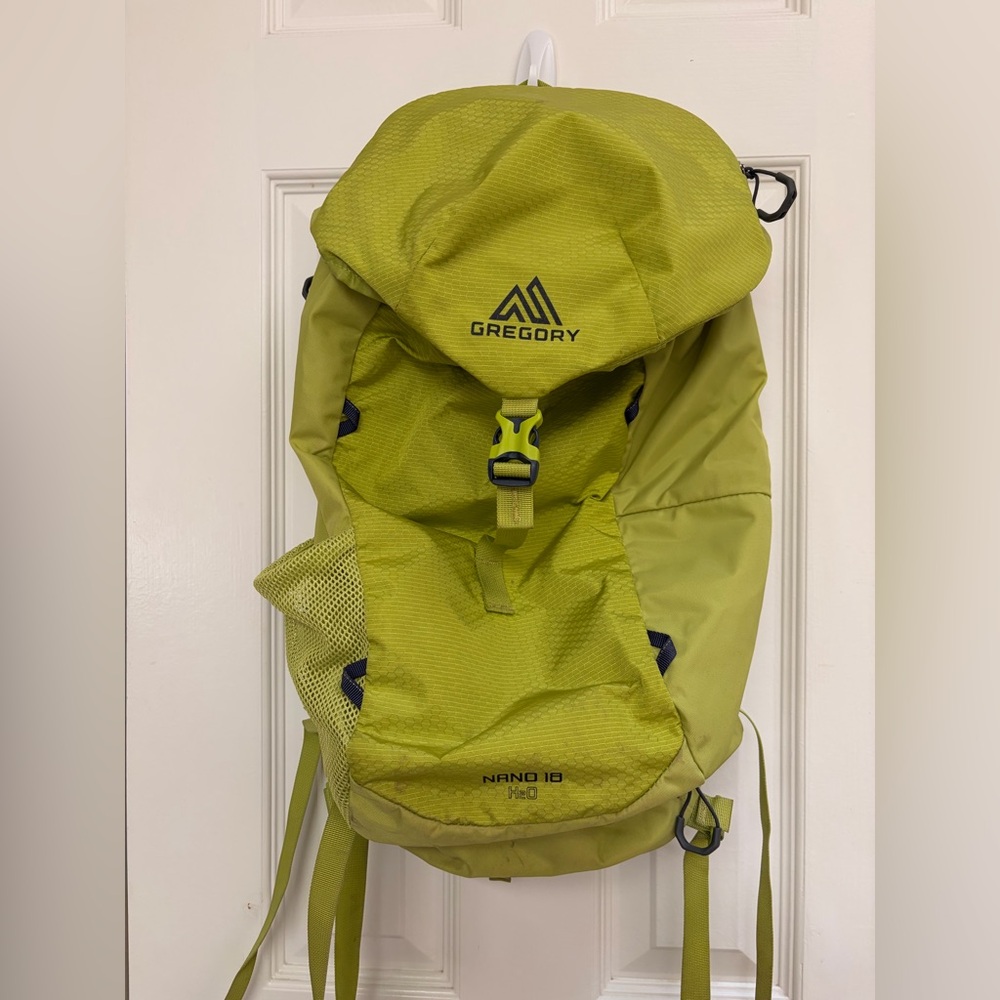 Gregory Nano 18L Backpack in Bright Yellow-Green
